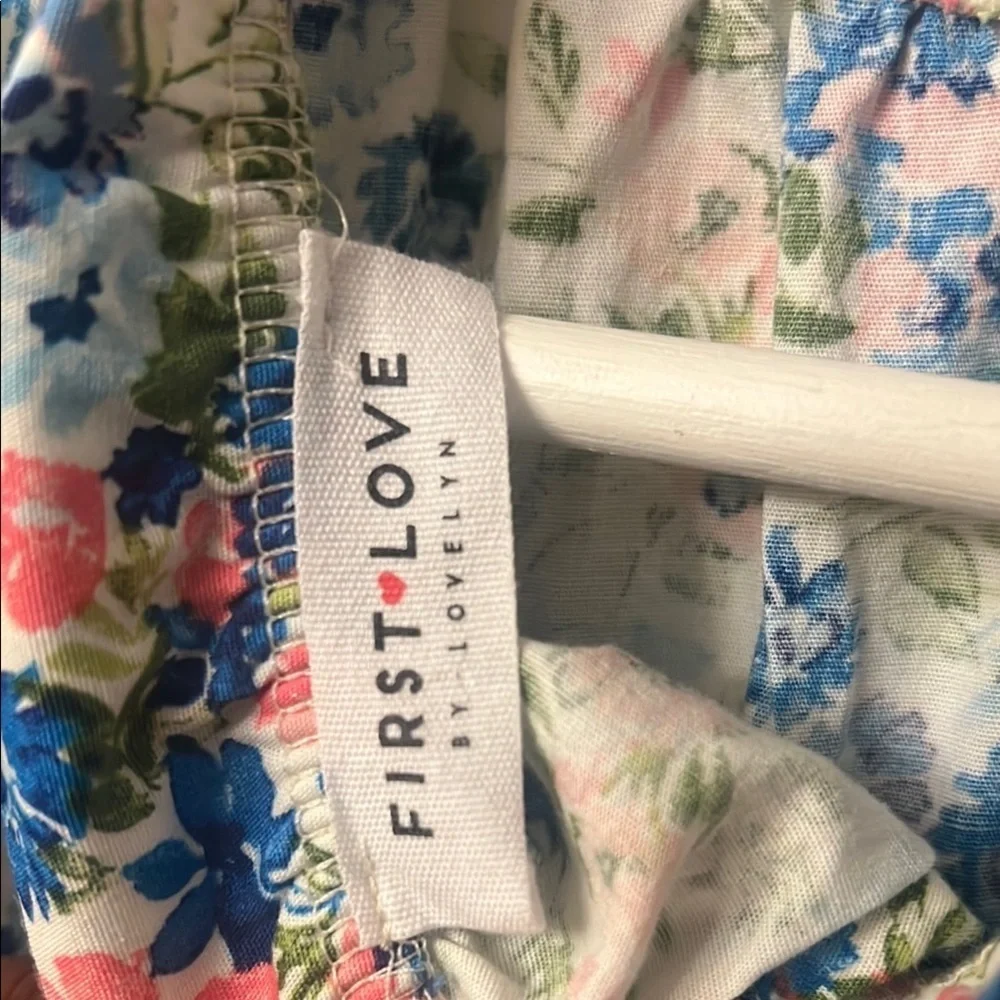 First Love Blue and Pink Ruffled Peter Pan Collar Blouse pit to pit 20” lgth 27”